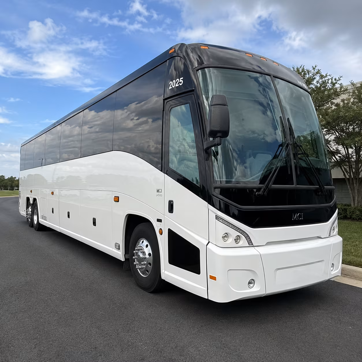 choose the right bus for corporate events at lone star park the theatre and beyond