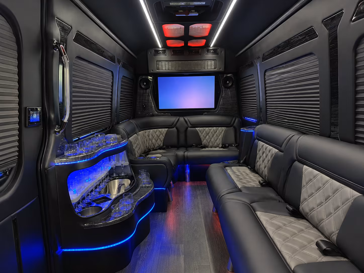 employee shuttles for grand prairie s entertainment and retail workforce