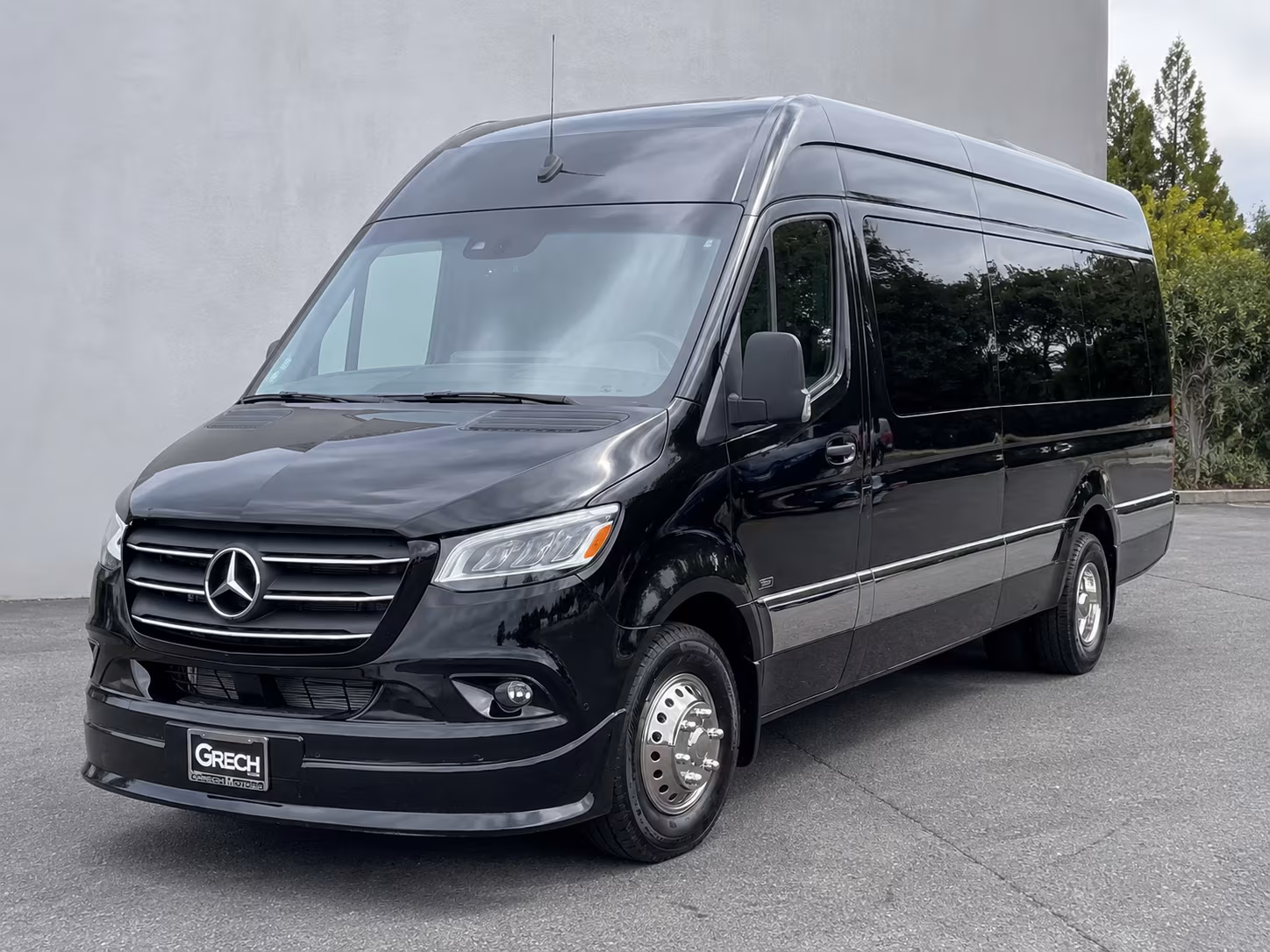 grand prairie long distance transportation onboard seating