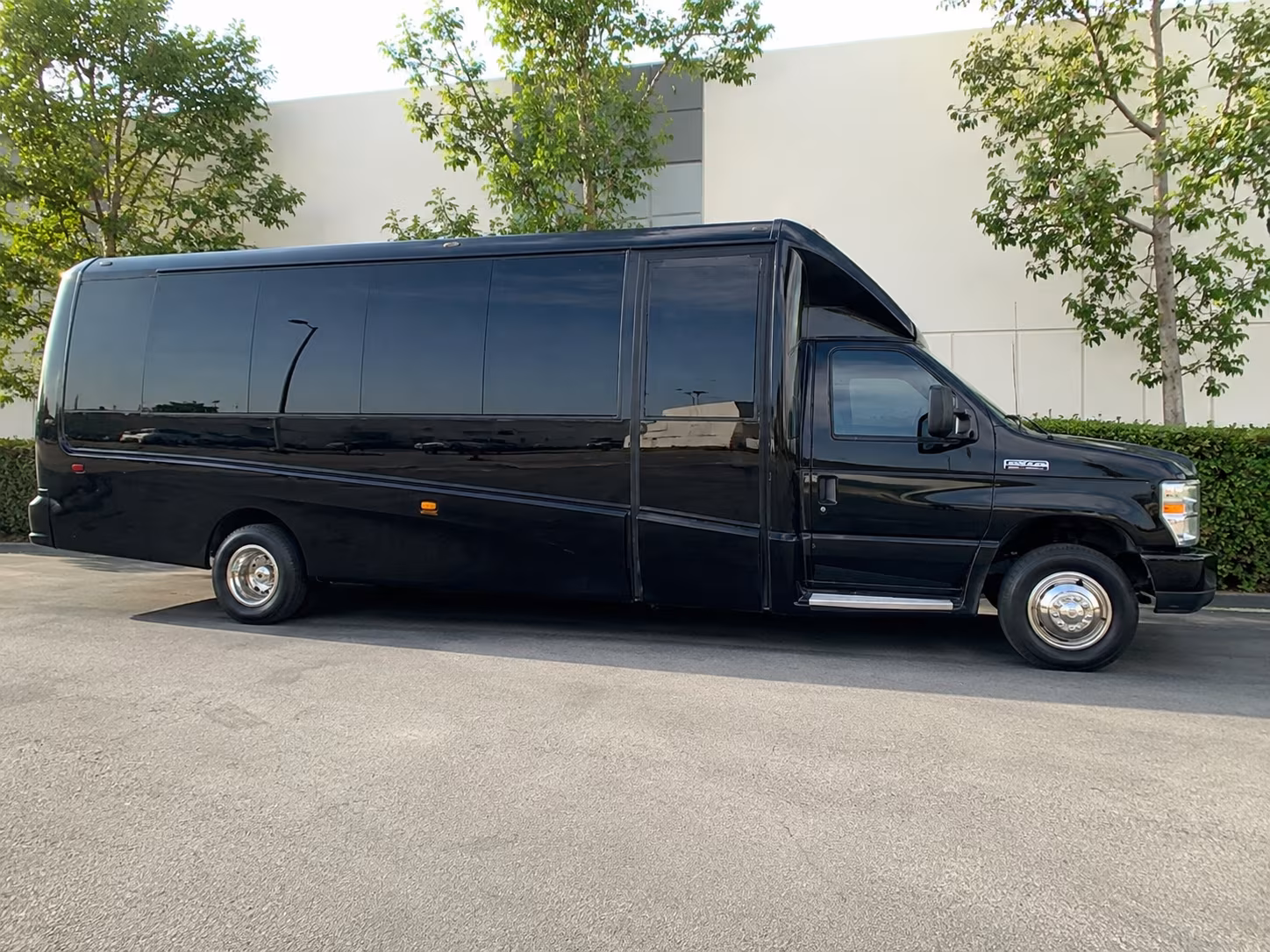 grand prairie wedding transportation onboard seating