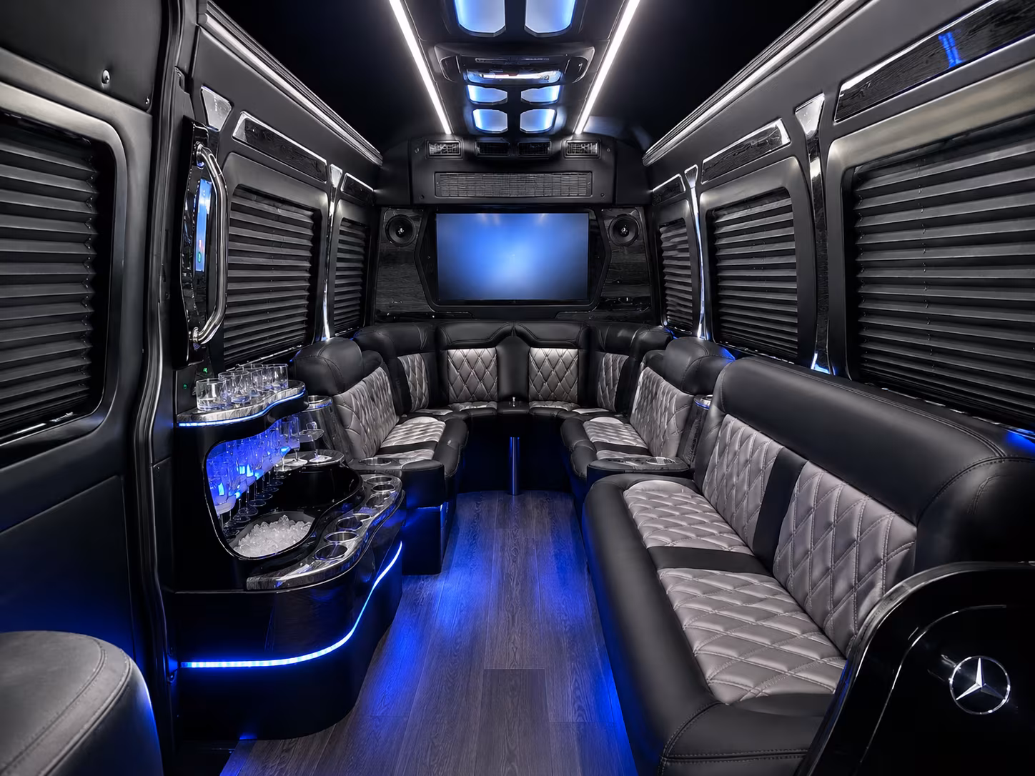 let charterbusservicesgrandprairie com handle transportation to epic waters ripley s and grand prairie s own field trip destinations